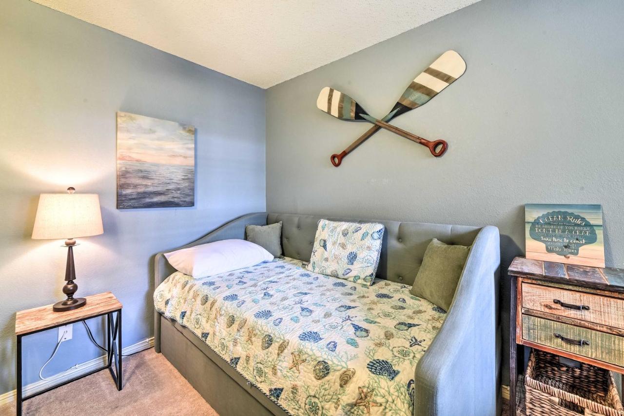 Bright And Breezy Condo, 2 Mi To Whitecap Beach! Corpus Christi Exterior photo